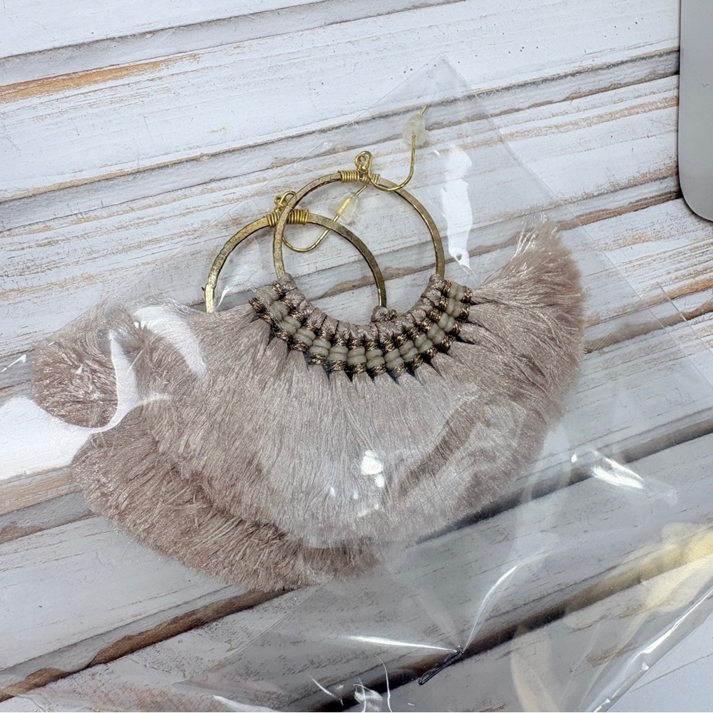 🆕 Nakamol Boho Fringe Hoop Earrings New!